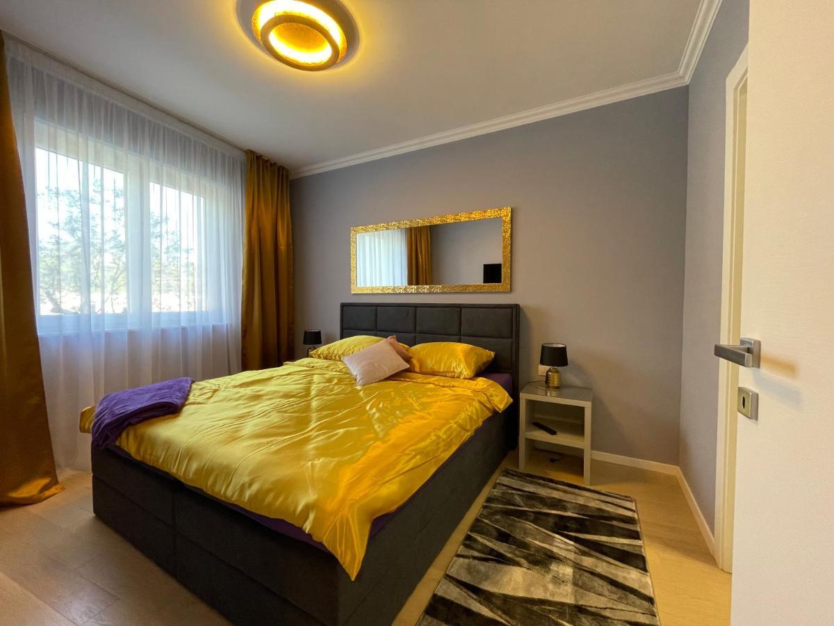 Lux Nanea Apartment Krk Town Esterno foto